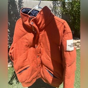 North face puffer jacket size xl